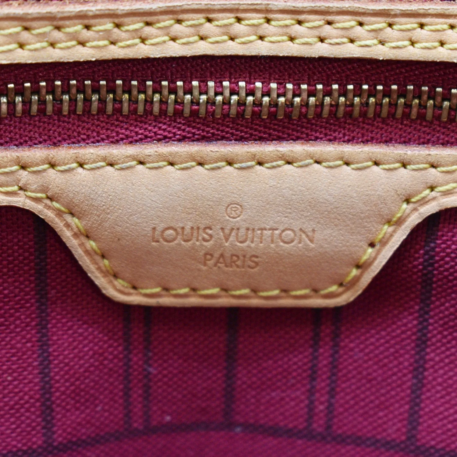 LOUIS VUITTON Neverfull MM Monogram Canvas Tote Bag Brown