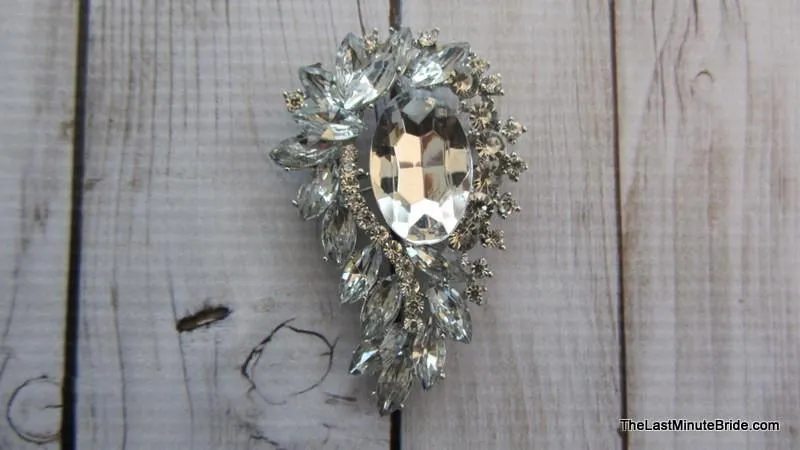 Make a Statement Brooch