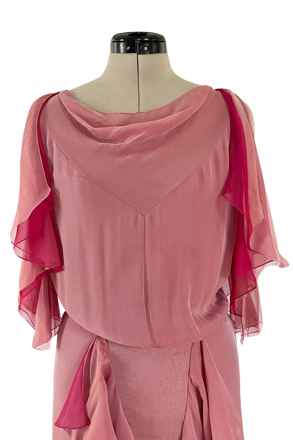 Phenomenal Spring 2001 Chanel by Karl Lagerfeld Dusty Pinks Silk Chiffon Runway Dress